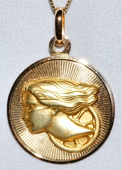#1014A 18k Yellow Gold Disk Pendant WEB.