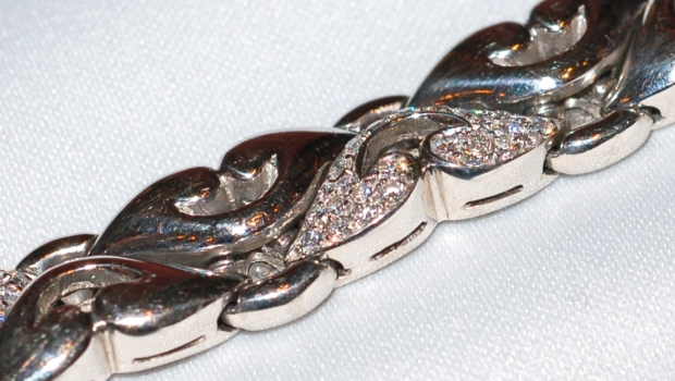 #315 BULGARI Platinum & Dia Bracelet