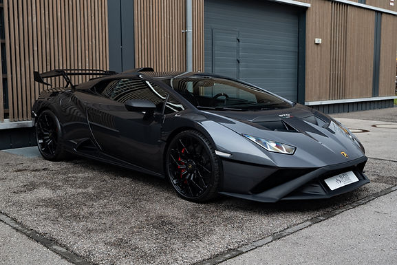 Huracan STO