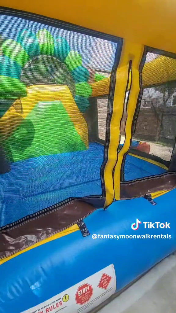 Thumbnail: Caterpillar Dry