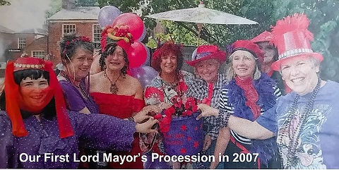 LM procession.jpg