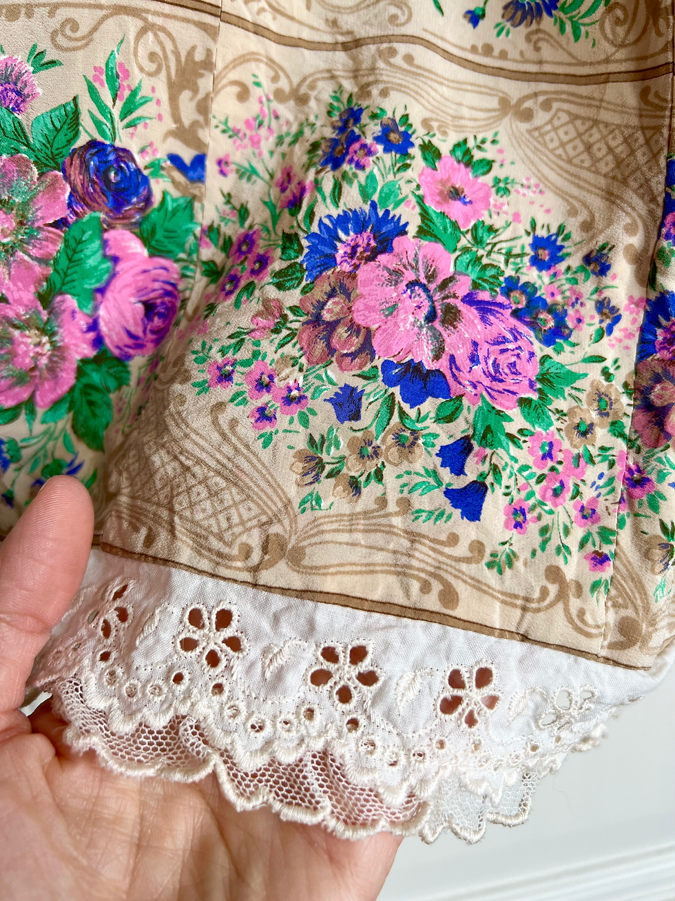 Thumbnail: Vintage Rock Blumen Seide Spitze (M)