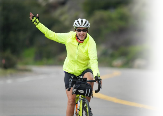 01_cyclist_photo_left_soft_fade_560x400.png