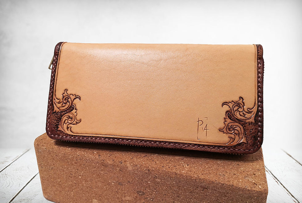 Thumbnail: Peony Flowers Long Leather Zipper Wallet Back View