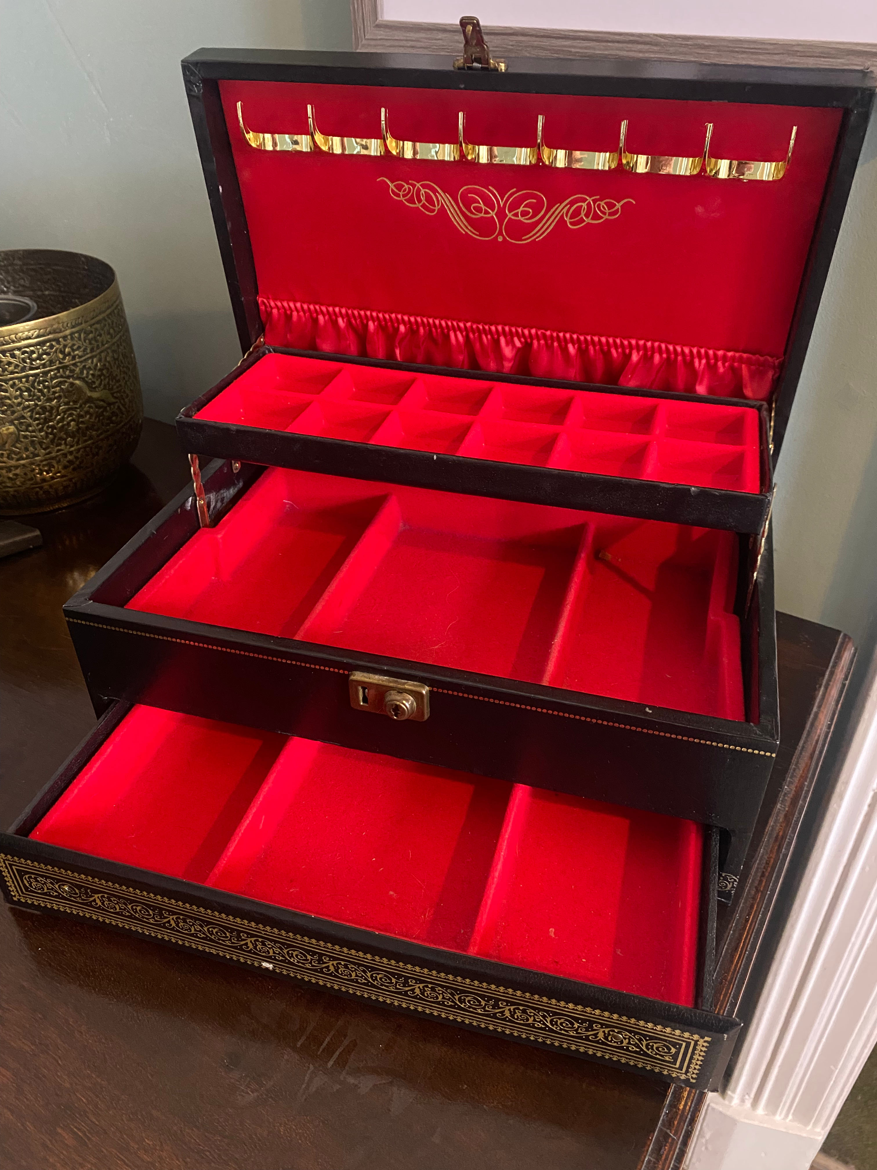 Vintage Jewellery Box 