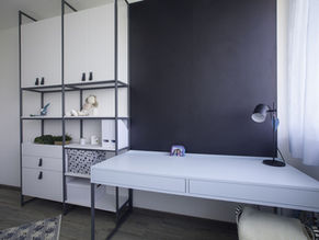 KOVOVÉ PRVKY INTERIÉRU