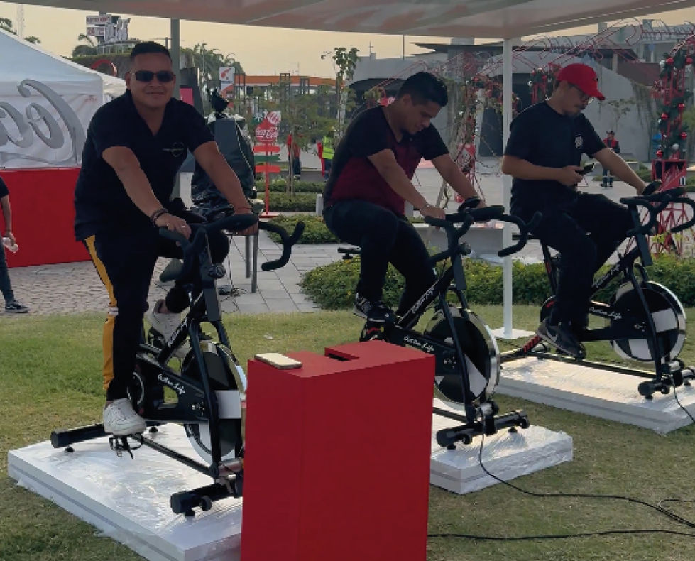 Feria Navidad Coca Cola Samborondón 2024 - Sistema Electrónico