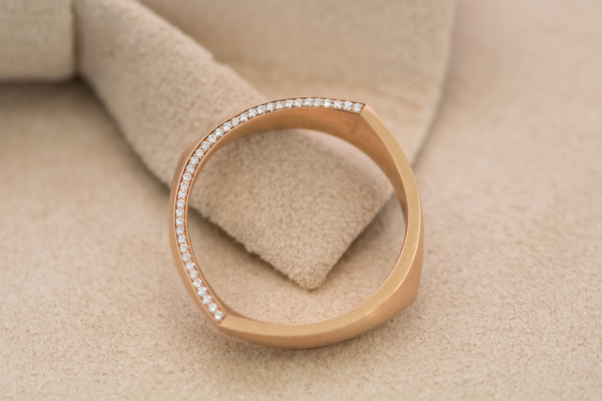 Ring Vincent Van Hees rosé goud met diamant