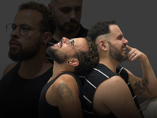 comédia 2 de paus BH