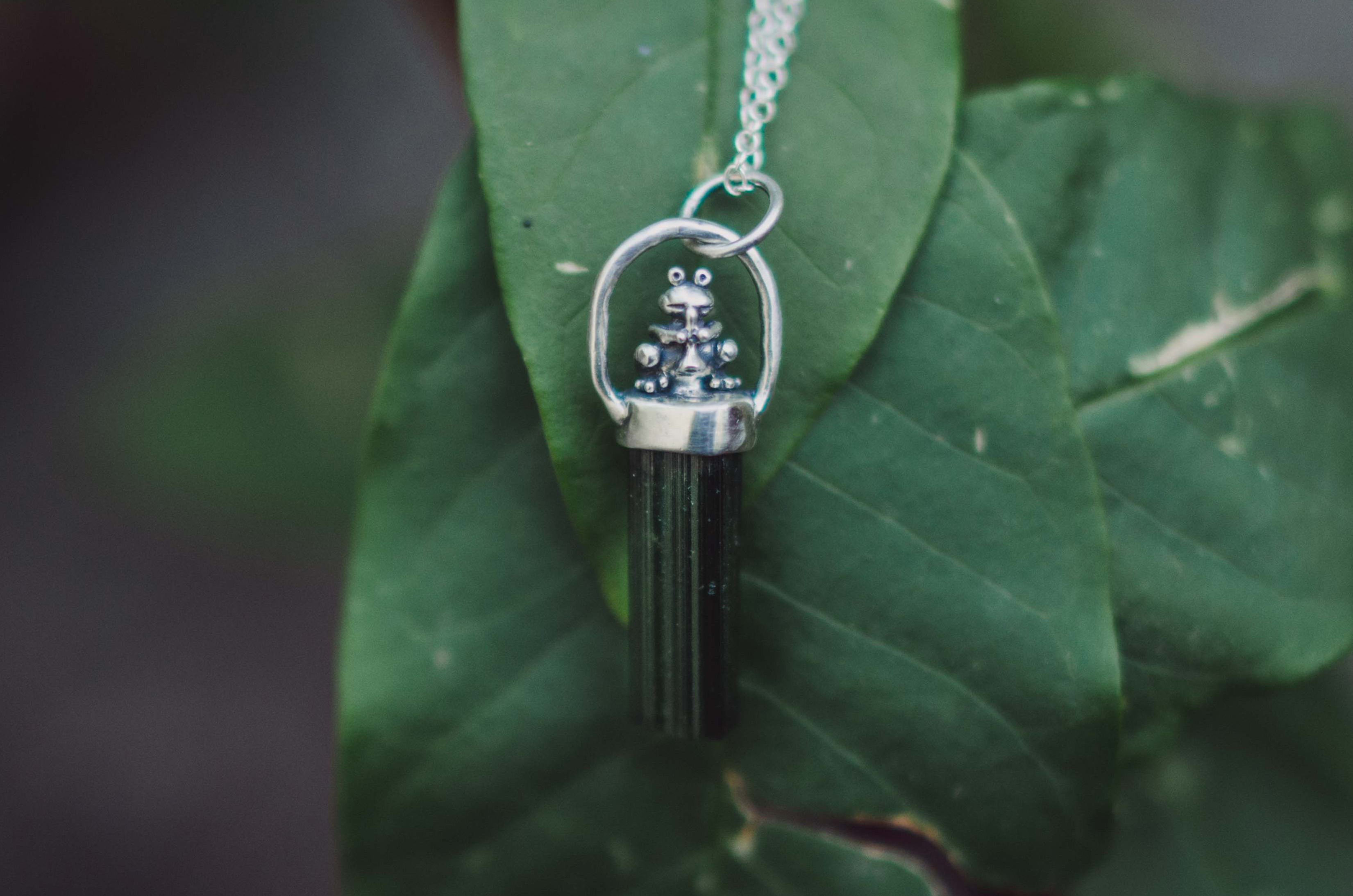 Green Tourmaline Flute-Playing-Frog Necklace