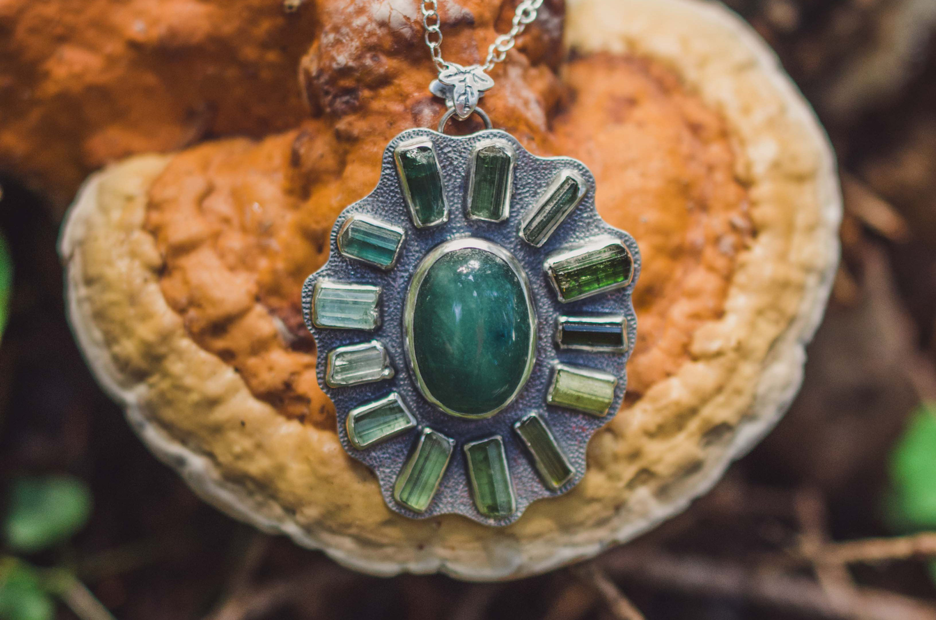 The Forest Green Rainbow Necklace