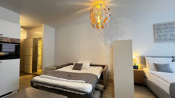 3-4 bettzimmer mit ausgeklappter Coch seitlich