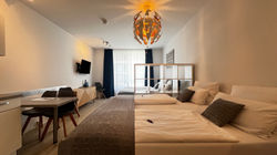 4 bettzimmer Blick vom Flur