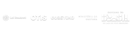 Footer desktop branco inglês.png