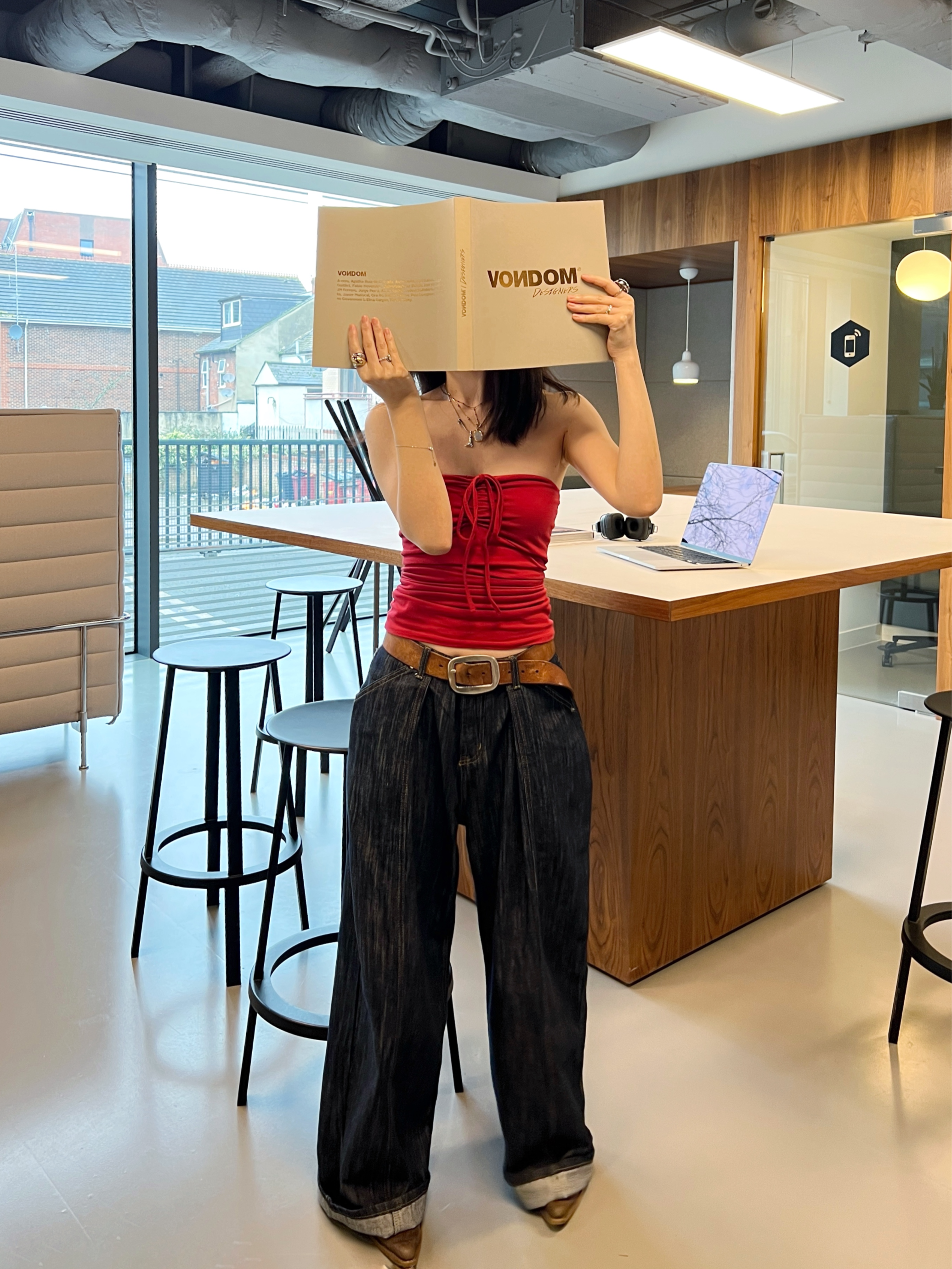 Denim Shirred Cocoon Sithouette Wide-Leg Jeans