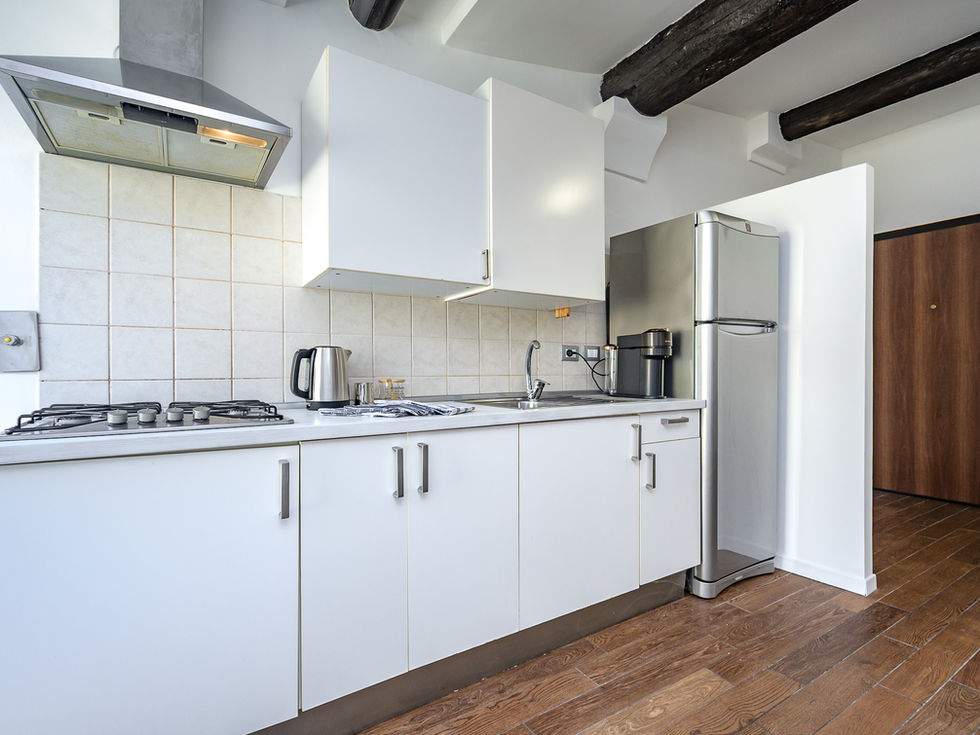 MERGER. Vico delle Mele