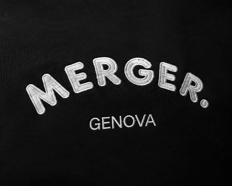 Miniatura: MERGER. Women’s Tank Top with embroidered Logo