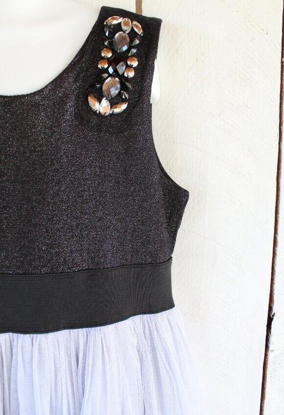 Thumbnail: Girl's Children’s Place Holiday Sparkle Black and Gray Grey Party Dress Size 10