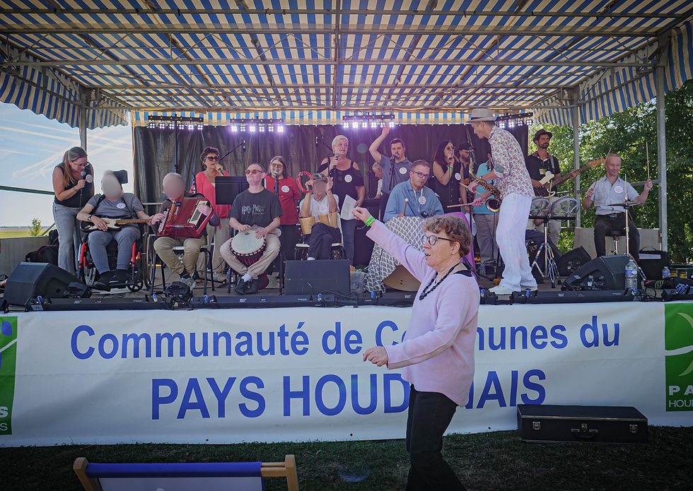 « Lyliane en scène » : l’inclusion en musique au Festival du Pays Houdanais