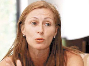 Tatiana Clouthier pide a AMLO más apoyo para Pymes