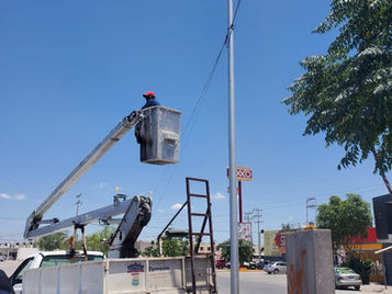 Alumbrado Público atiende totalidad de reportes de fallas por lluvias