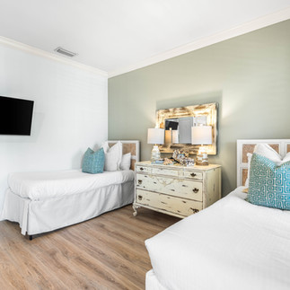 30a bachelorette stays