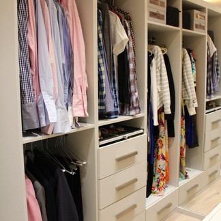 custom built fitted wardrobes storage solutions carpenter Surrey