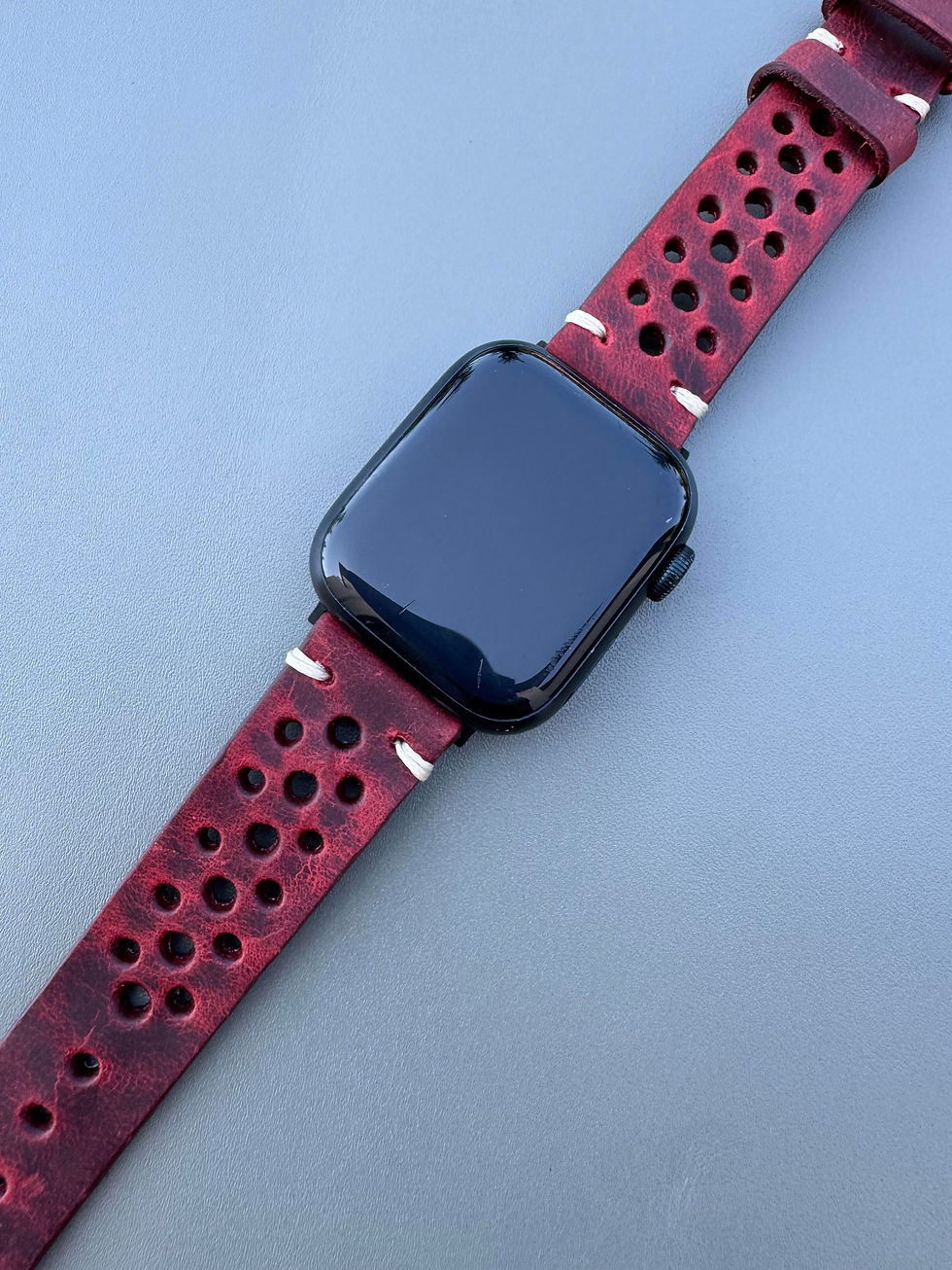 Comfort Seri Koyu Kırmızı Renk Apple Watch Kordon