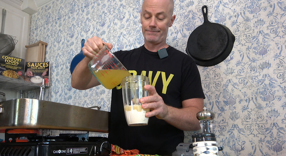 making a flour slurry for a quick and easy holiday turkey gravy recipe