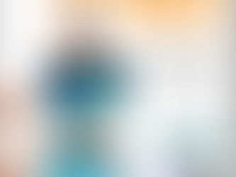 Locandina evento di Educazione Digitale a Borgo Valsugana il 14 e 21 Maggio, con logo Cresco e NeuroImpronta. Mostra un bambino felice e un tablet legato come una clessidra, a simboleggiare il controllo del tempo online.