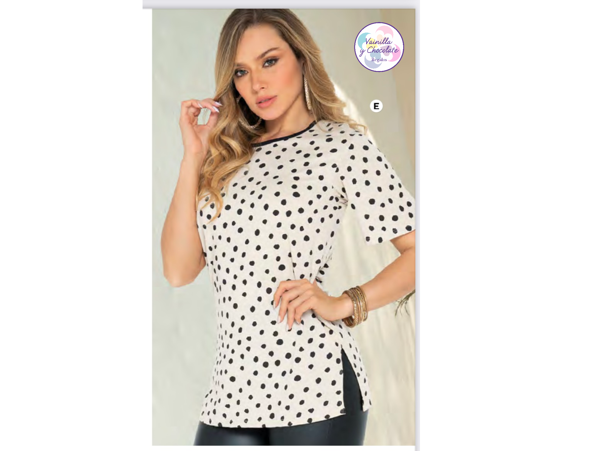 Camiseta, estampada, talla M.