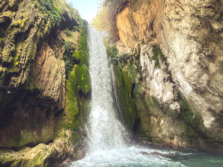 Pocztówka z Hiszpani: Les Fonts d'Algar - cud natury