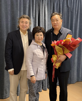 与舒健老师和泰州新闻部主任