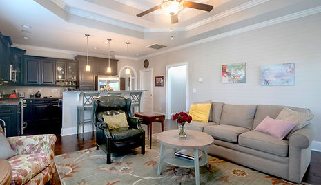 10.9.25 Martha and Mitch home-17 rt.jpg