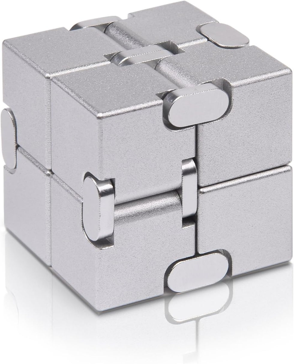 Miniatura: Metal Infinitive Cube