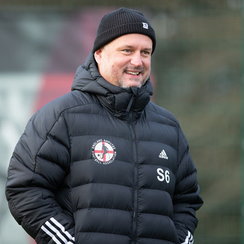 England National Team Return to Training