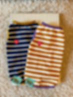 Due gilet in cotone a righe per cane con cuore Love