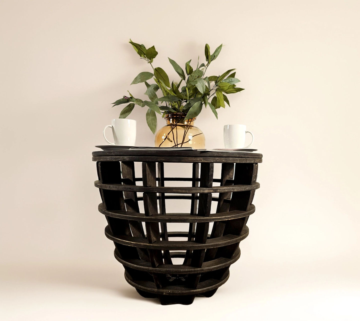 outdoor modern wooden coffee table round shape