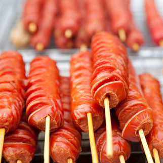 HOTDOG ON STICKS