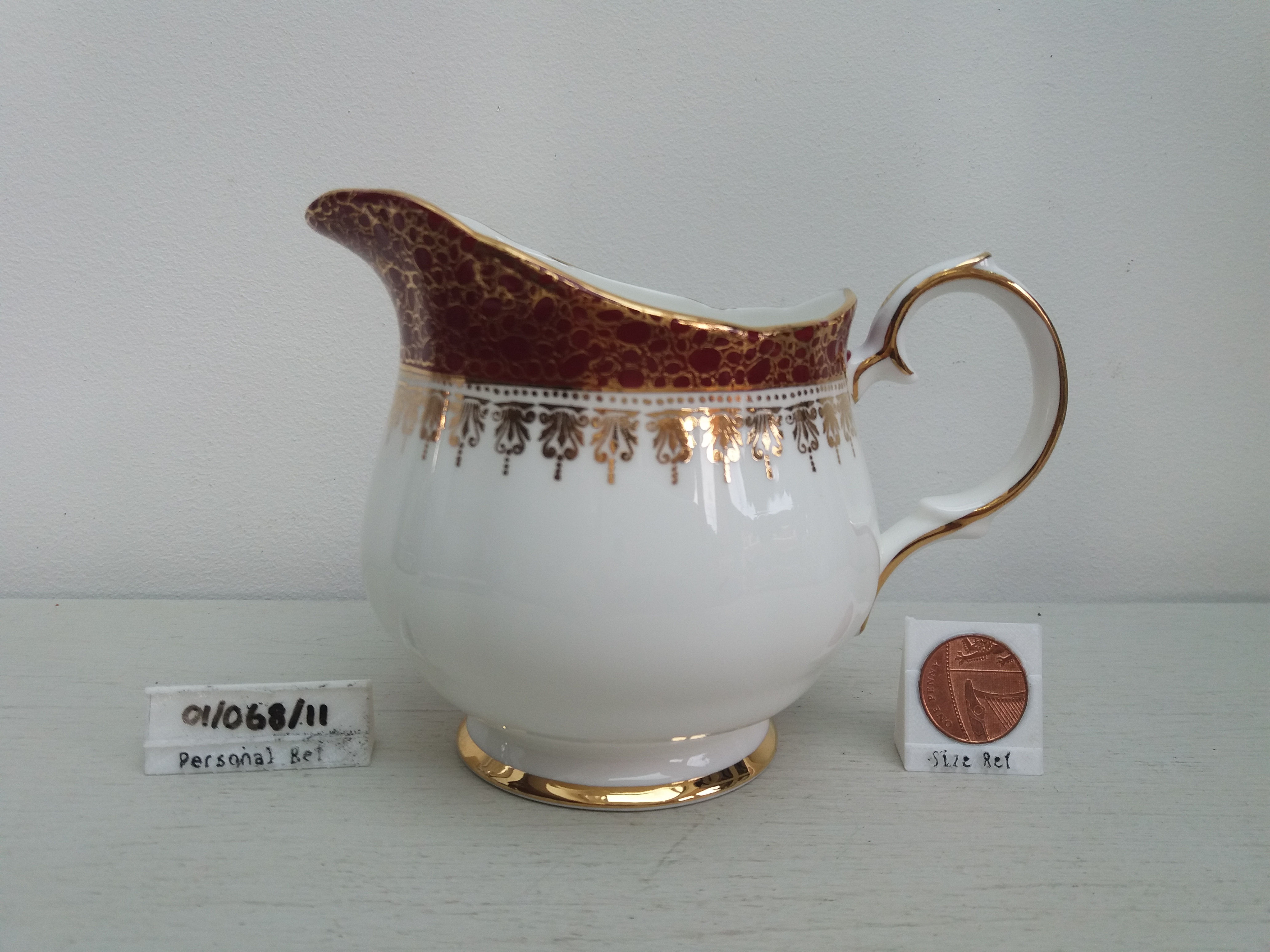 Duchess Winchester Red/White Milk Jug