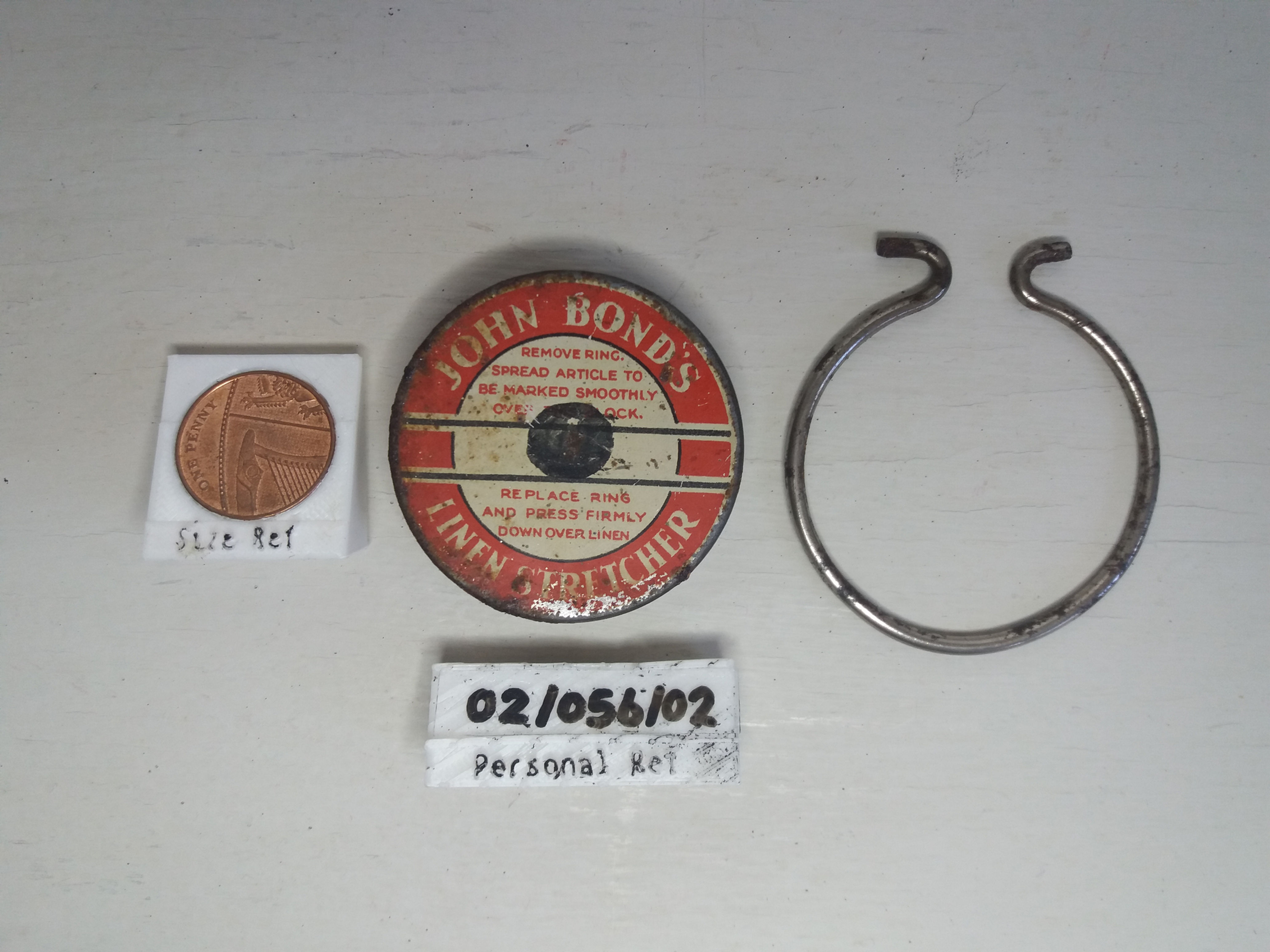 1900 - 1920 John Bond's Linen Stretcher