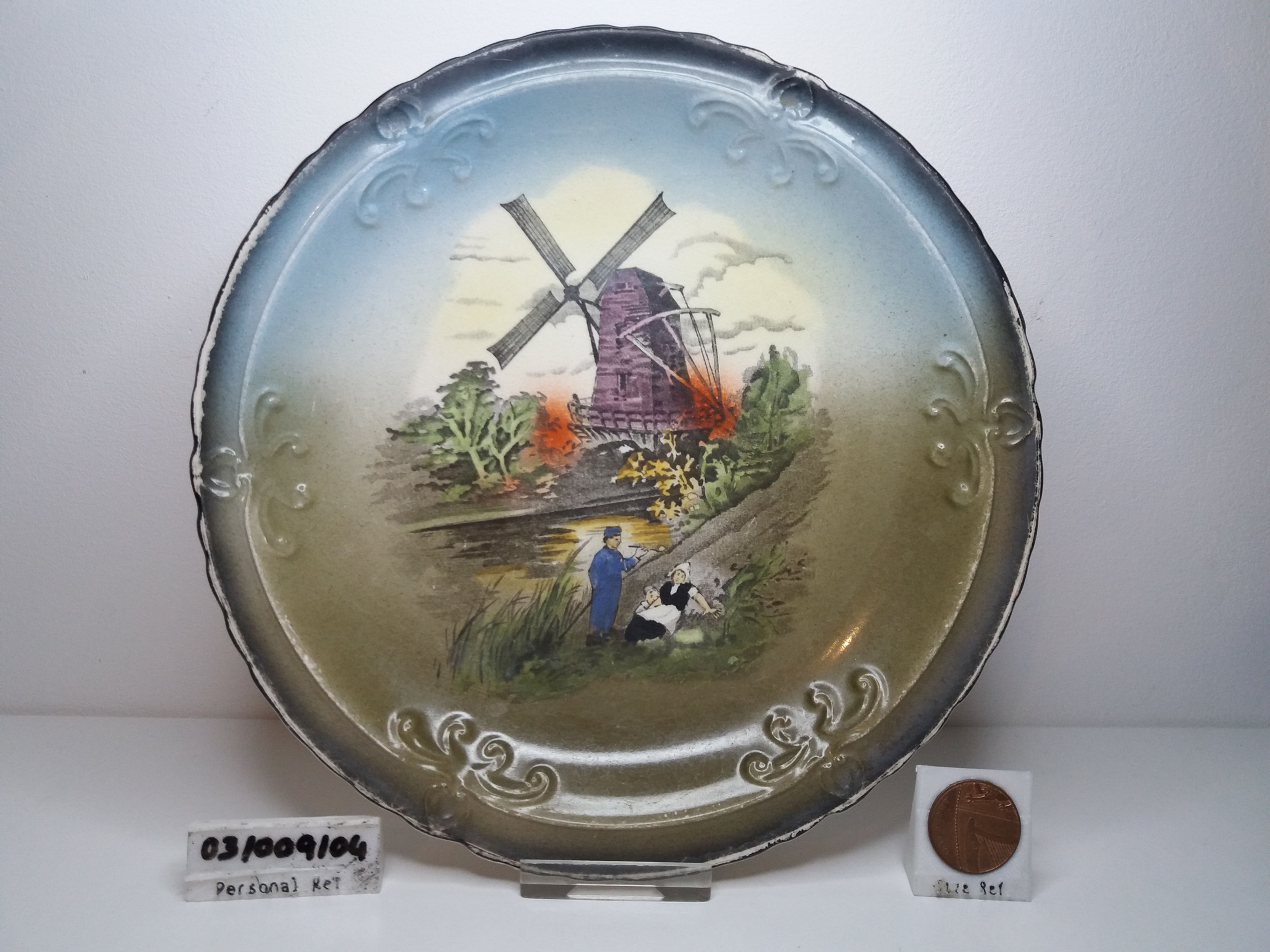 1930s / 1940s Crownford Ware Windmill Dish