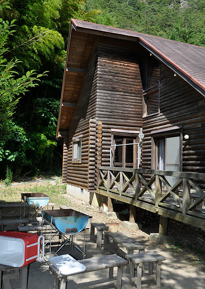 隠岐の島の自然で過ごすログハウス