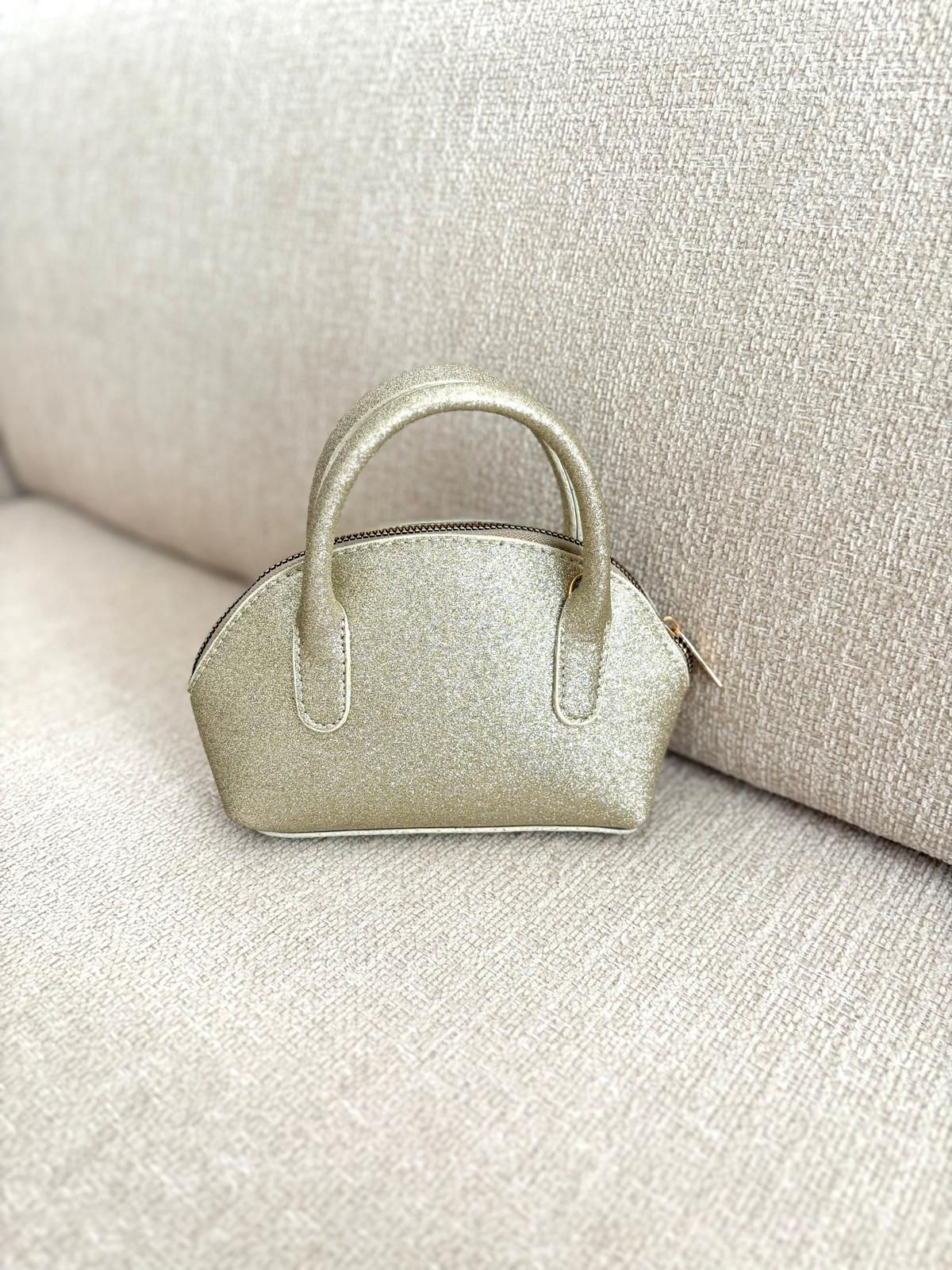 El ve Omuz Kullanımına Uygun Küçük Boy Kadın Çanta