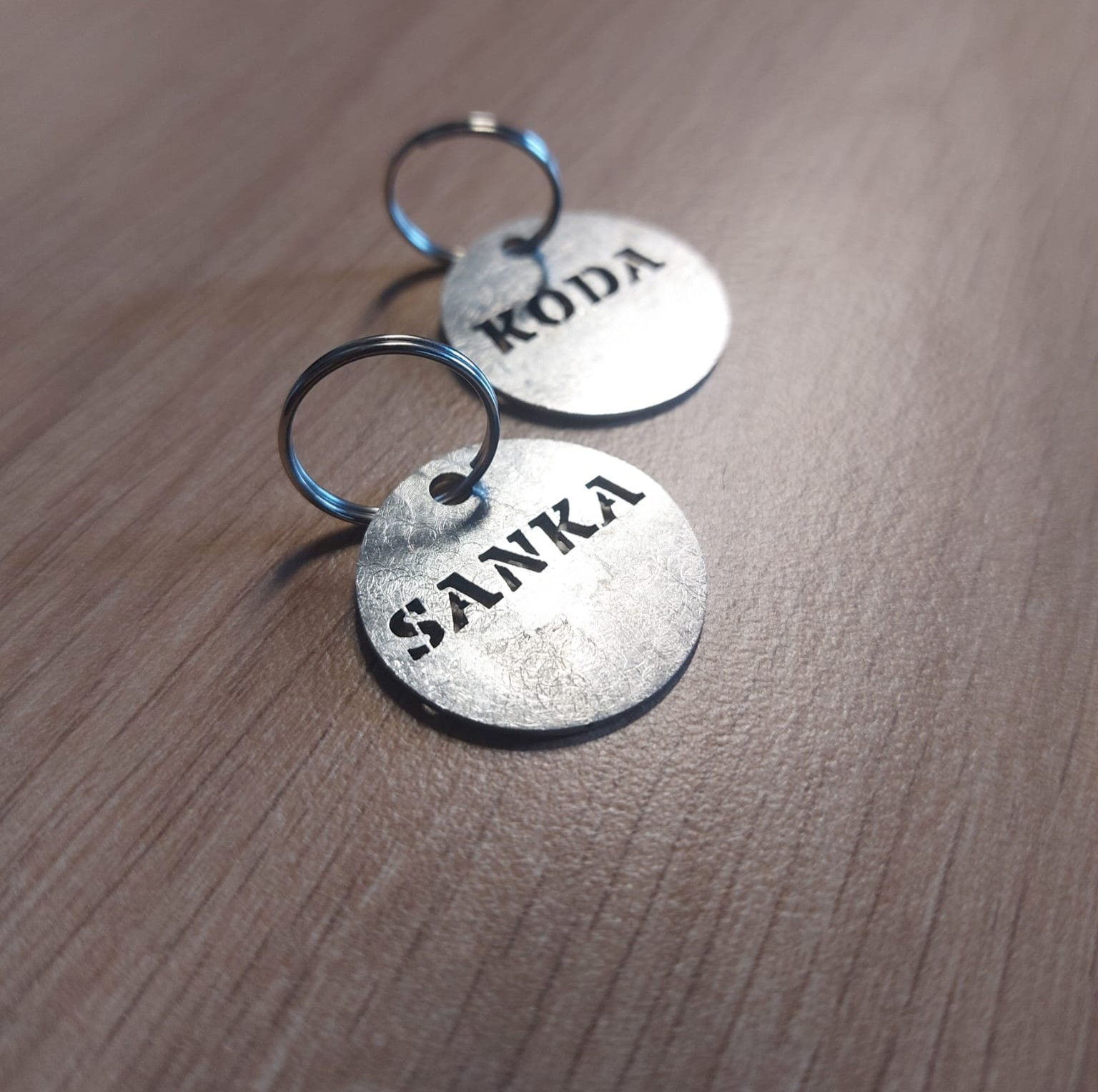 MEDAILLE RONDE POUR ANIMAUX | Accessoires métal | Découpe laser | SE.ME.CO