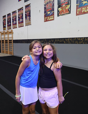 Beginner tumbling class for kids at Thunder Elite in Clackamas, Oregon