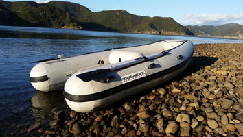 Sport+series+boat+on+beach-1920w.jpeg