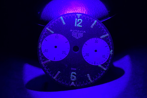 NOS Heuer Autavia Ref. 3646 'Big Eyes' early 1st Execution dial