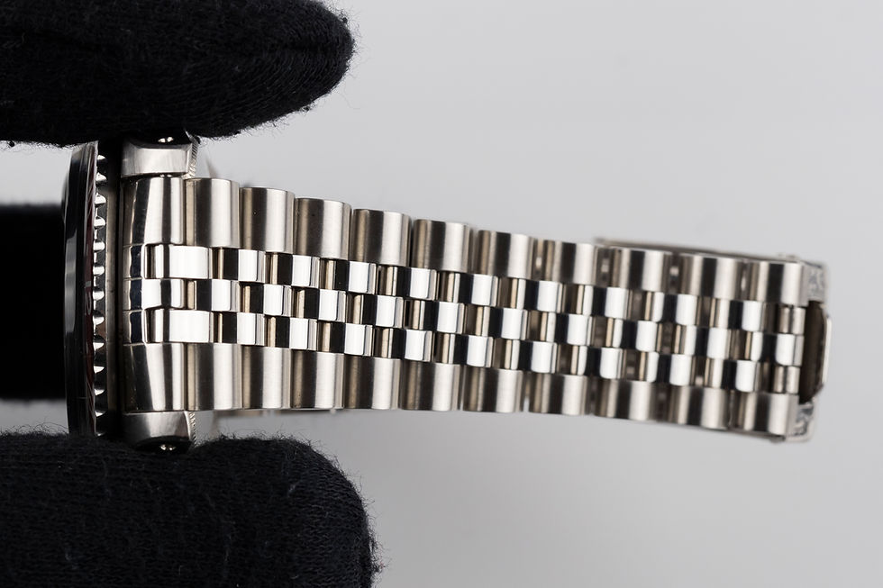 Thumbnail: 1979 Rolex GMT-Master Ref. 1675 'MK IV' unpolished with Box and Papers