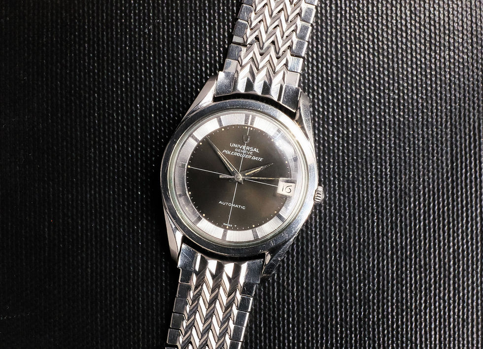 Thumbnail: Universal Genève Polerouter Date 'Gray slate dial'